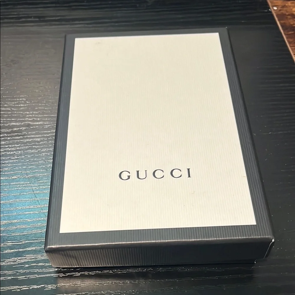 GUCCI Authentic ¡PHONE X or XS Smart Phone Case NEW Original Box Beige Monogram